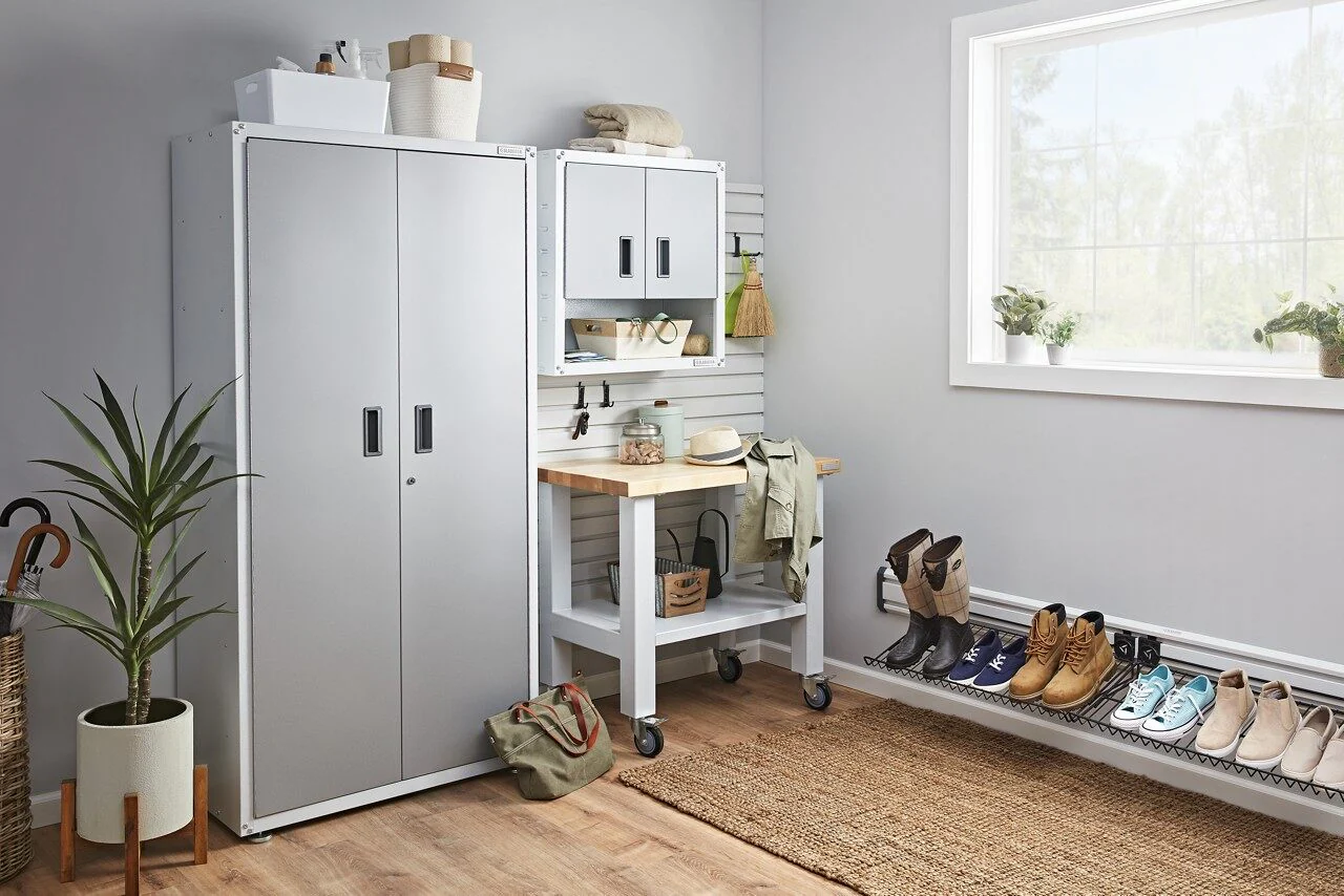 3' Wide Mobile Workstation
