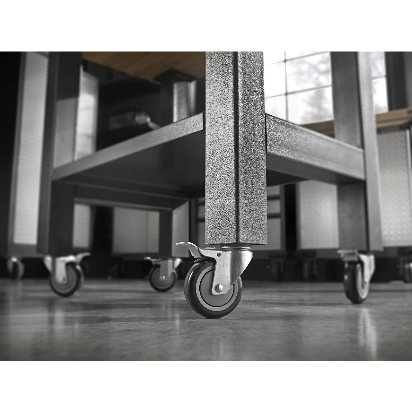 3' Wide Mobile Workstation