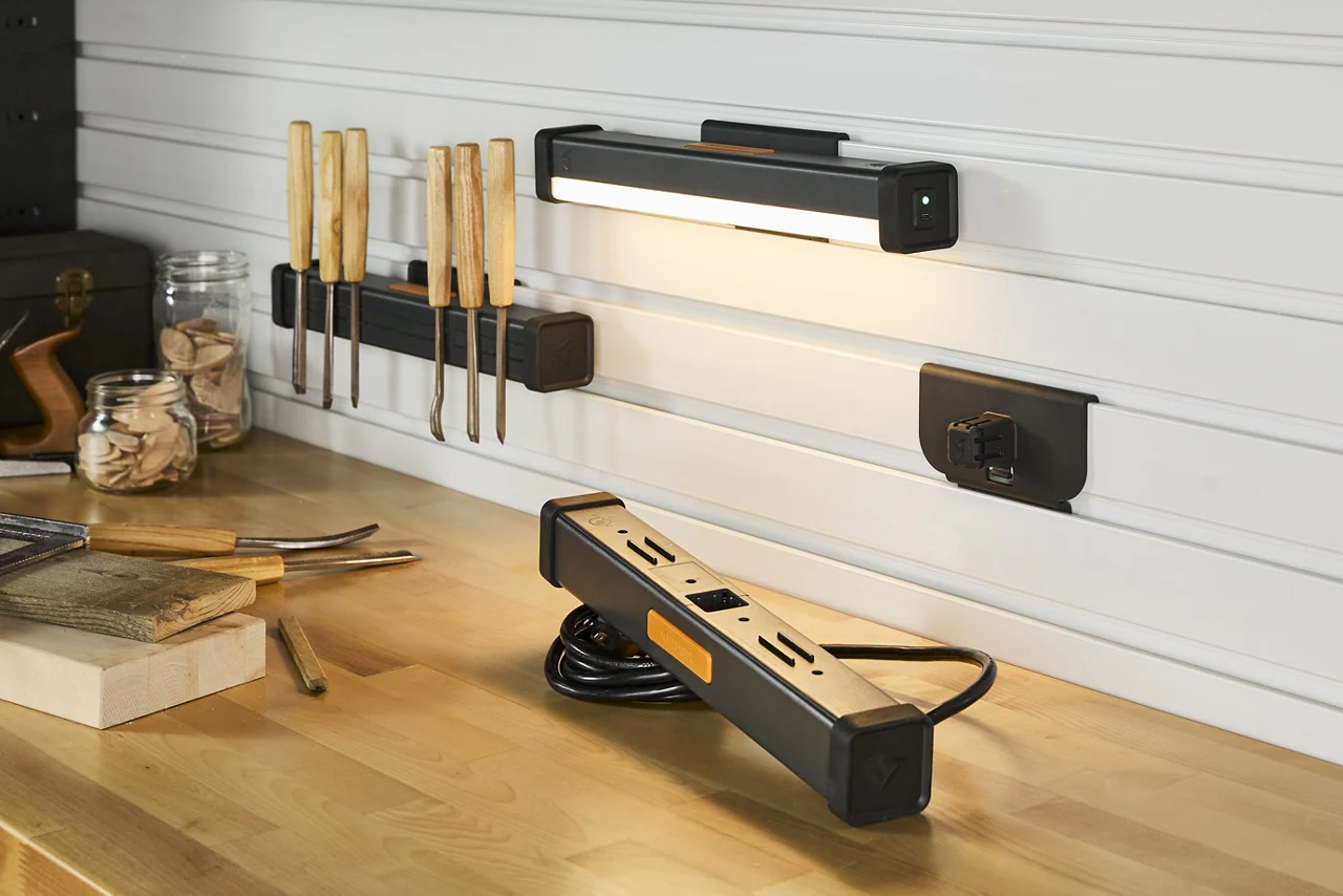 213-gladiator-powerstrip-bar-11.webp Gladiator® PowerStrip Bar